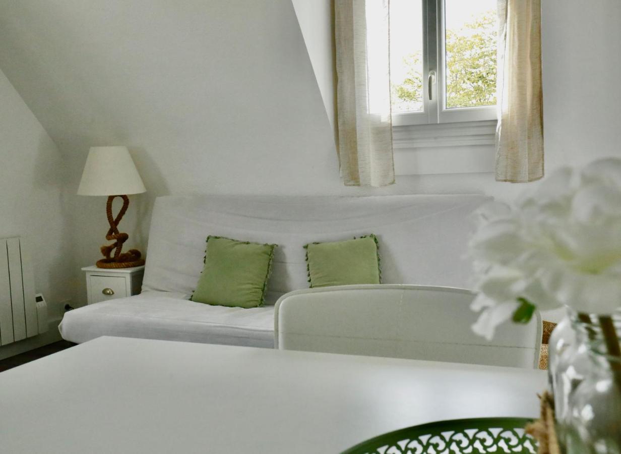 Appartement De L'Hippodrome Avec Deux Chambres Deauville Exteriér fotografie